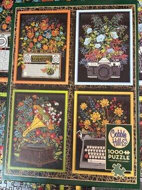 🧩 1000 piece Cobble Hill “Floral Objects” with poster. Vintage pieces. Complete.